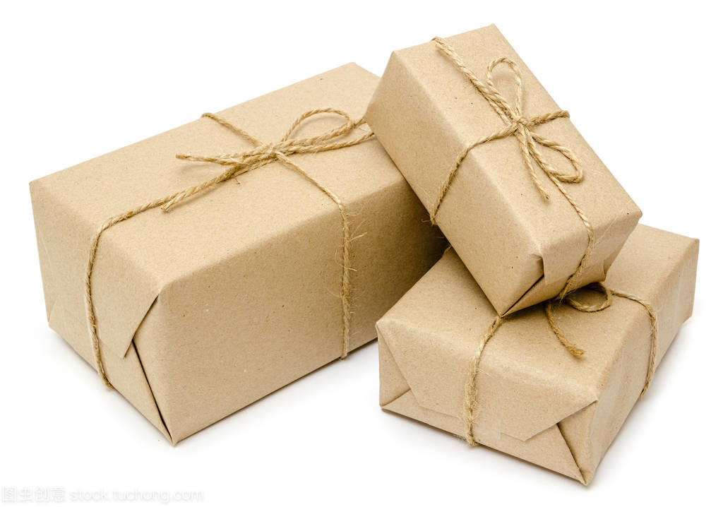 禮品包裝從牛皮紙包裹著麻繩