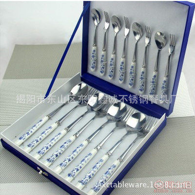 【鑫誠(chéng)新款不銹鋼餐具3件套禮盒餐具套裝促銷廣告禮品廠家批發(fā)QHCS-01】揭陽(yáng)市東山區(qū)東陽(yáng)鑫誠(chéng)不銹鋼餐具廠 - 產(chǎn)品庫(kù)